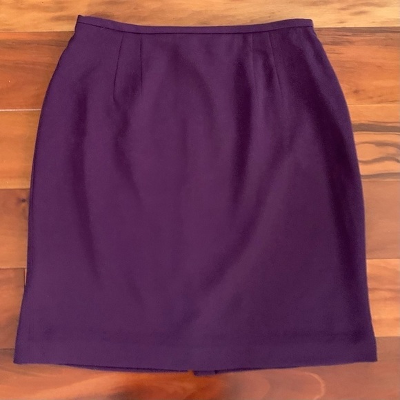 Amanda Smith Career Skirt - Picture 1 of 4